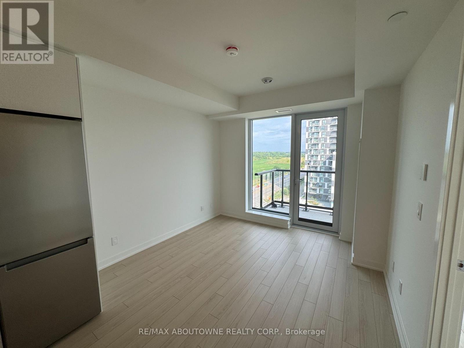 906 - 3079 TRAFALGAR ROAD, Oakville (JM Joshua Meadows) — photo 4