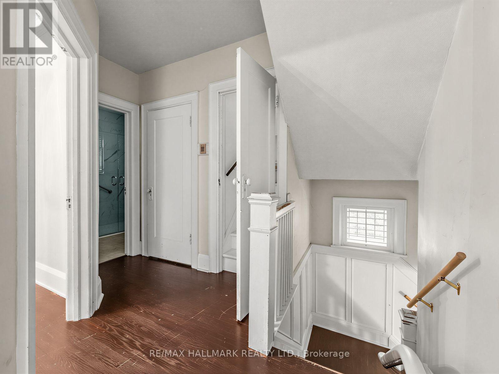 7 HUMBERVIEW CRESCENT - 24