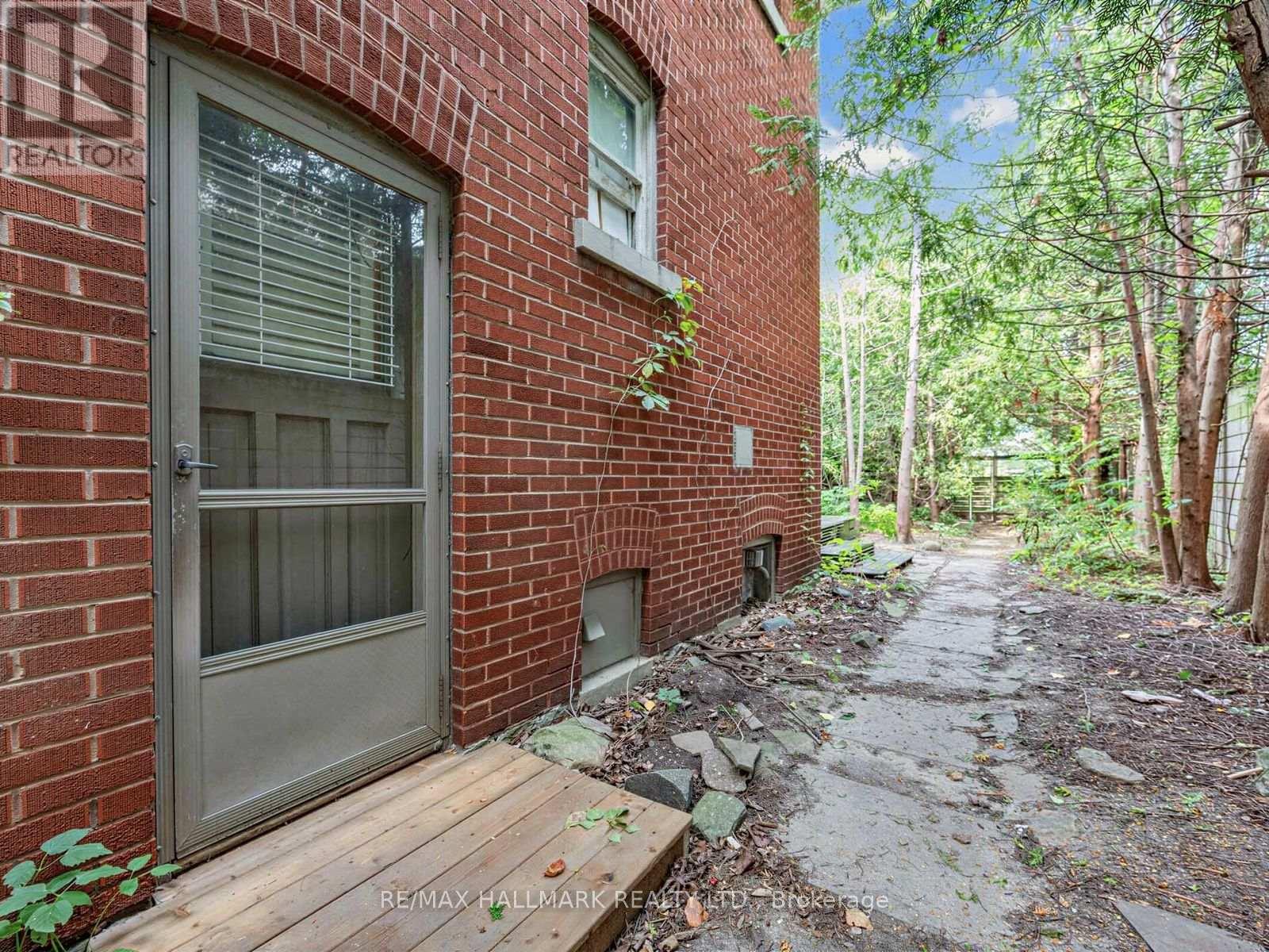 7 HUMBERVIEW CRESCENT - 35
