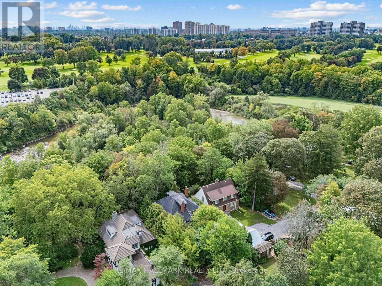 7 HUMBERVIEW CRESCENT, Toronto (Weston) — photo 4