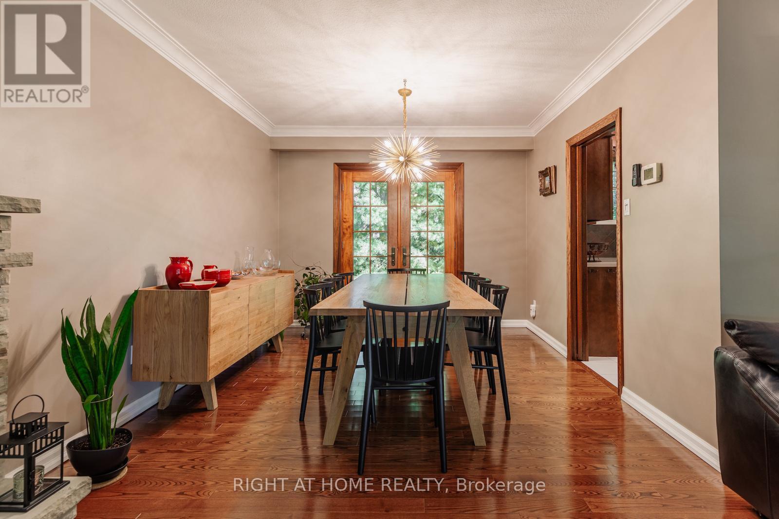 3325 ENNISKILLEN CIRCLE - 11