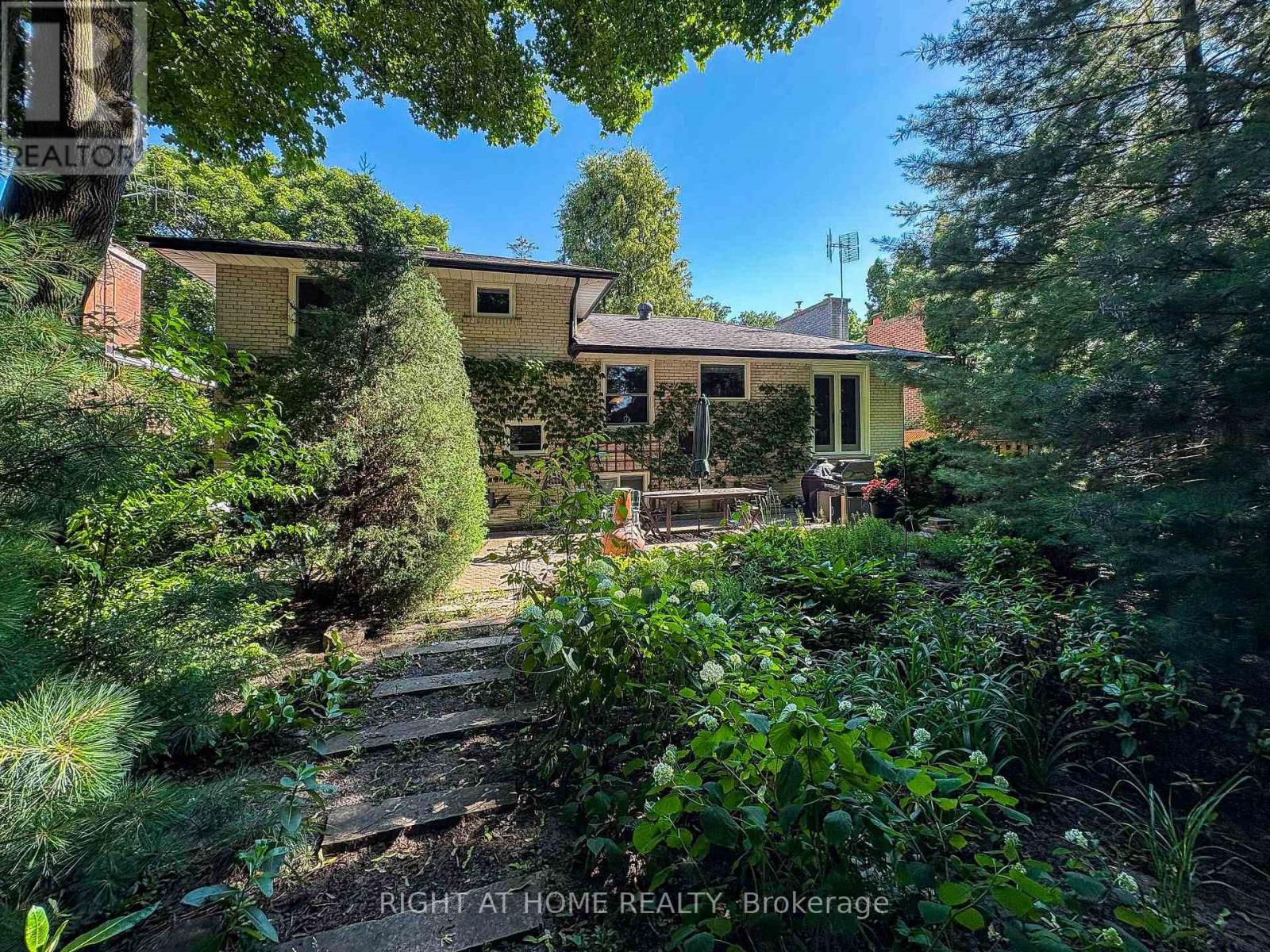 3325 ENNISKILLEN CIRCLE, Mississauga (Erindale) — photo 5