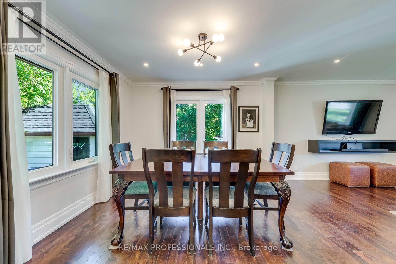 37 MCLAUGHLIN ROAD N - Image 15