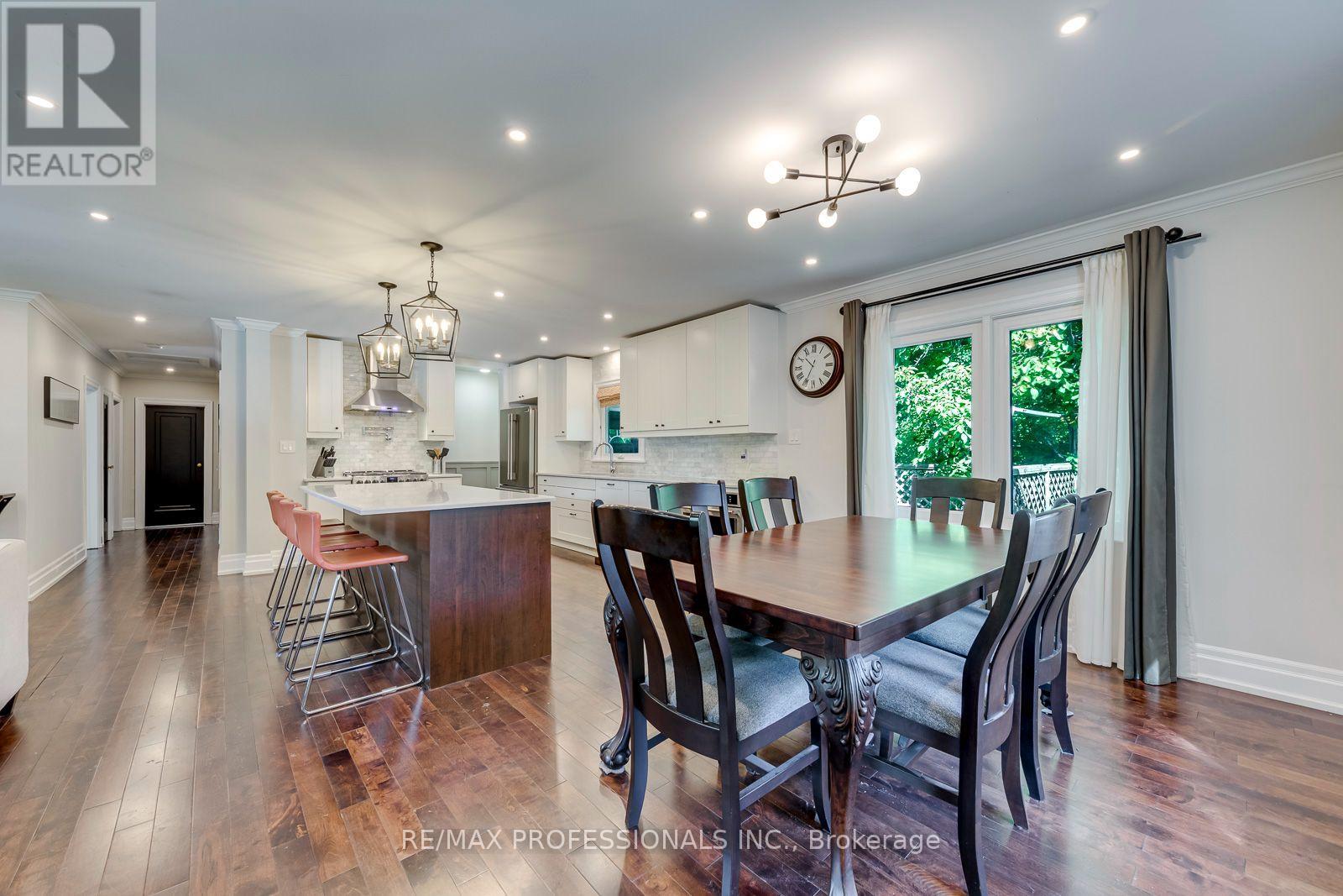 37 MCLAUGHLIN ROAD N - Image 17