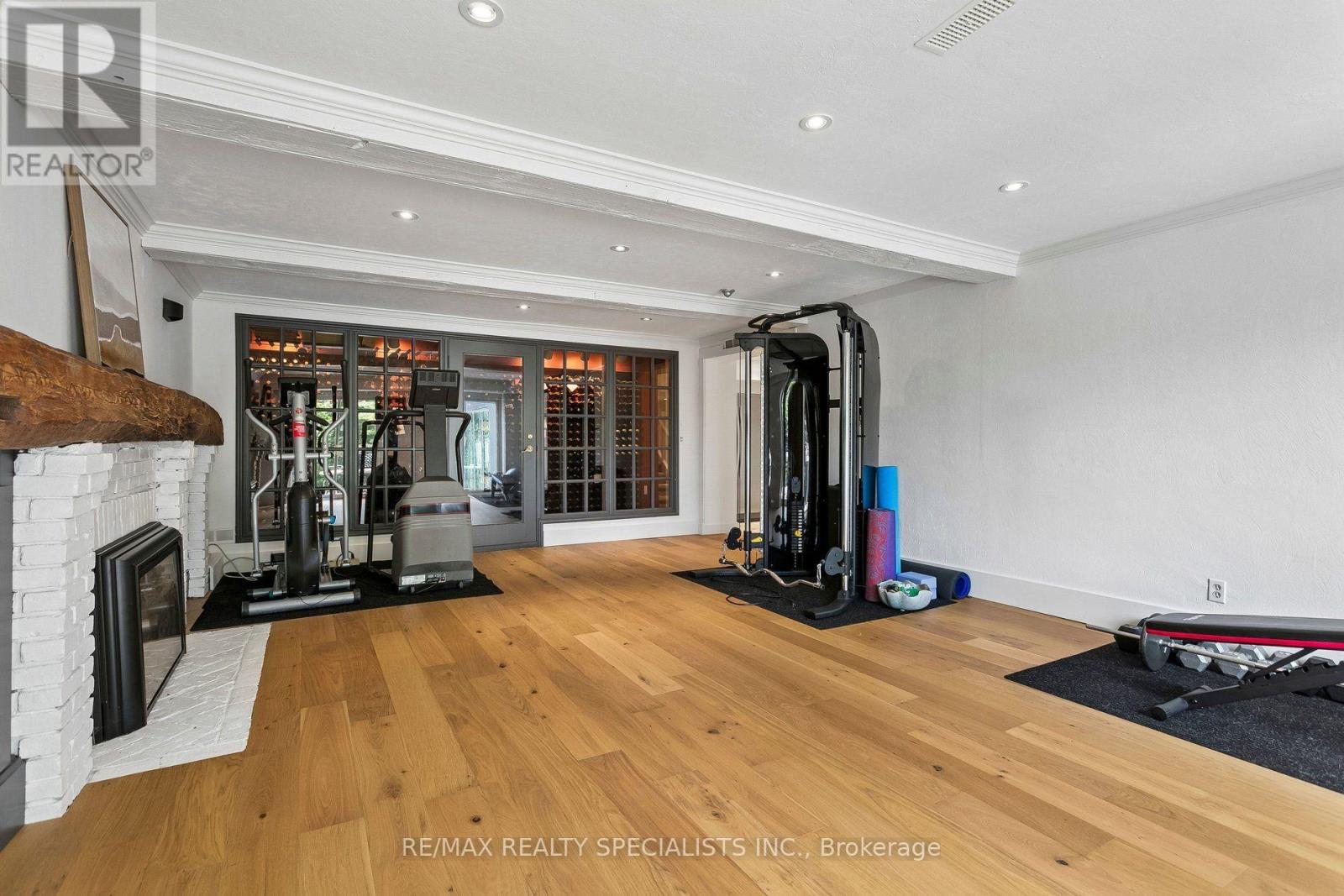 1309 GATEHOUSE DRIVE - Image 40