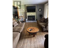 Laundry room - 120 Huron Avenue, Middlesex Centre, ON N0L1R0 Photo 8