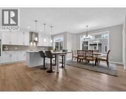 5pc Bathroom - 109 Kinniburgh Cove, Chestermere, AB T1X0Y6 Photo 7