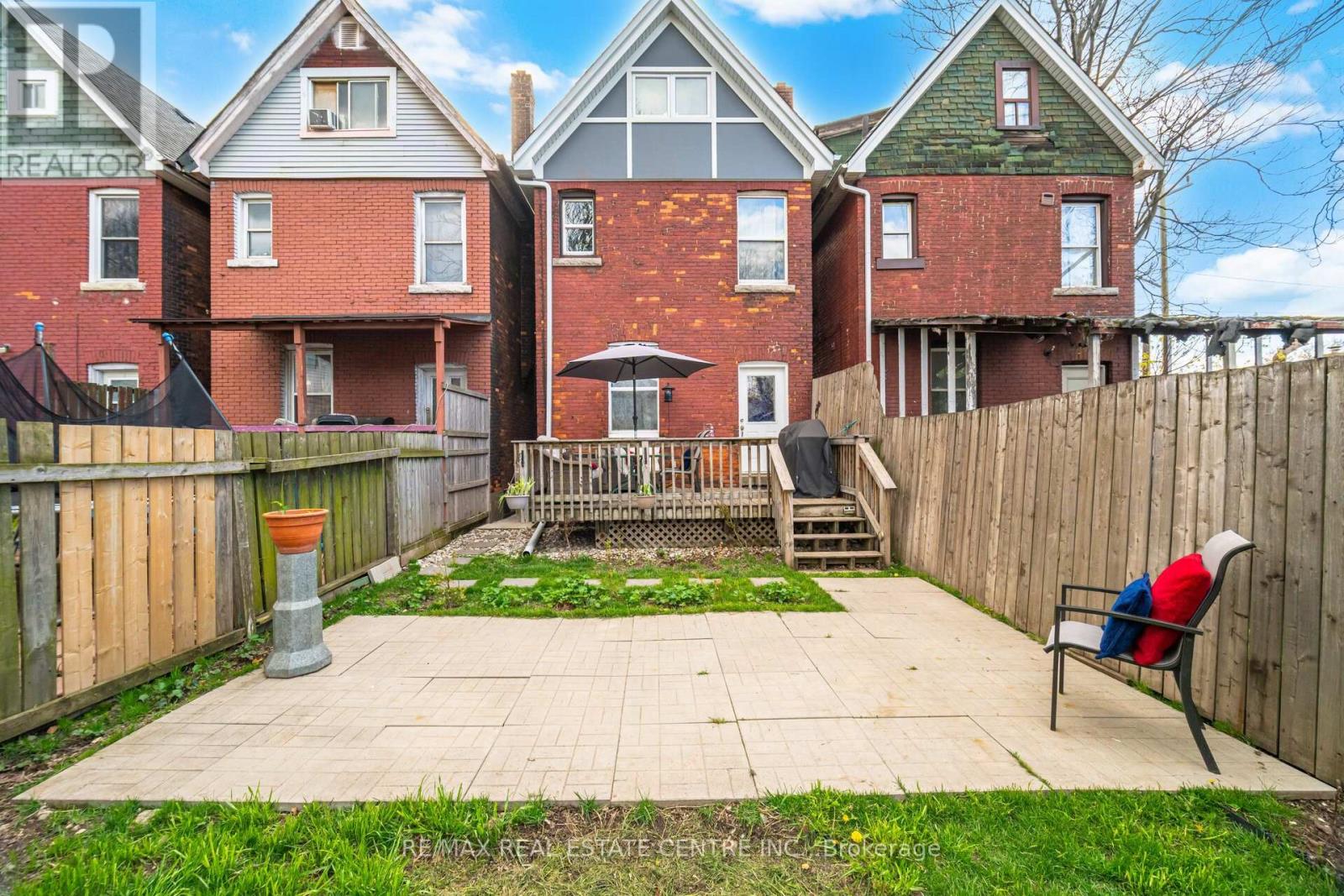 490 WENTWORTH STREET N - Image 31