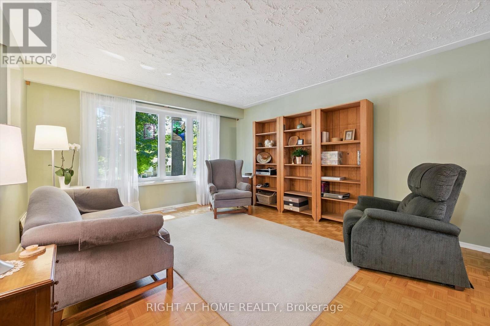 200 CEDARBRAE AVENUE, Waterloo — photo 4