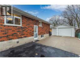 27 Blenheim Drive, Stoney Creek, ON L8E1W1 Photo 34