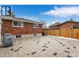 27 Blenheim Drive, Stoney Creek, ON L8E1W1 Photo 37