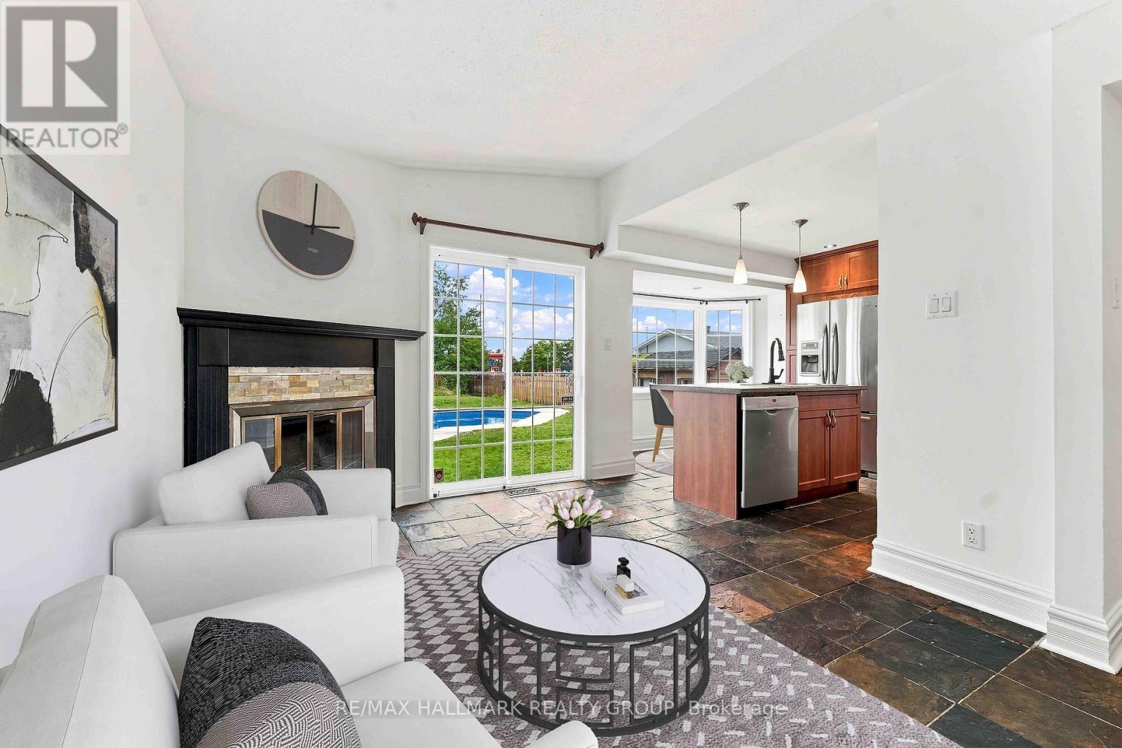 475 DUVERNAY DRIVE - 15