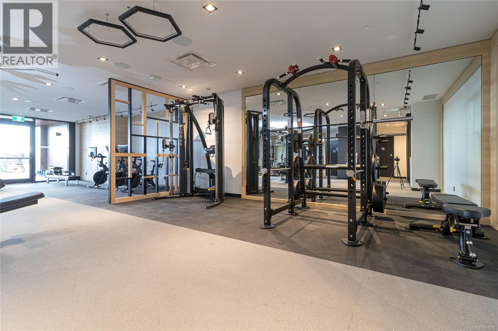 #402 369 Tyee Rd - 31