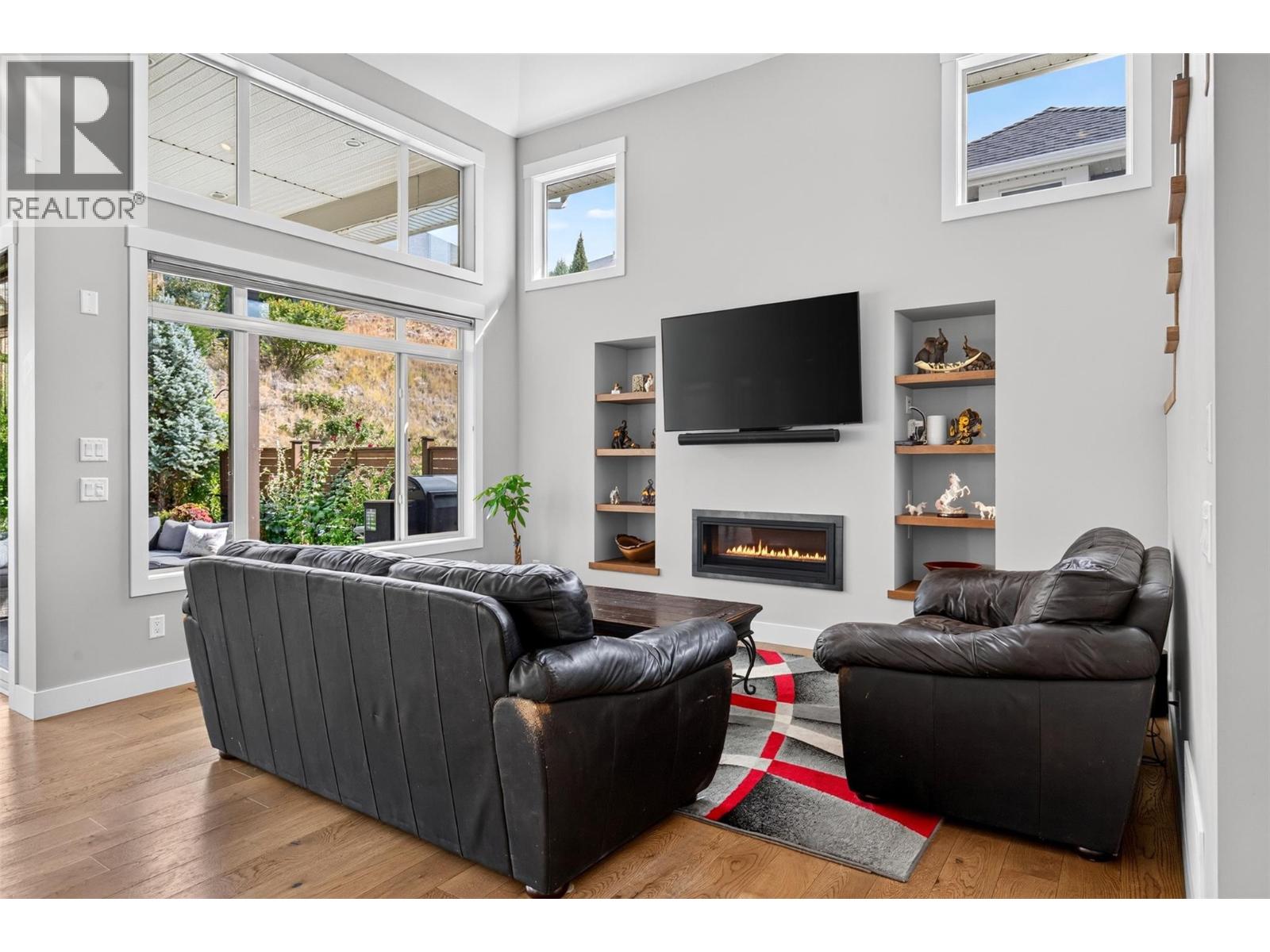 195 Lost Creek Court, Kelowna