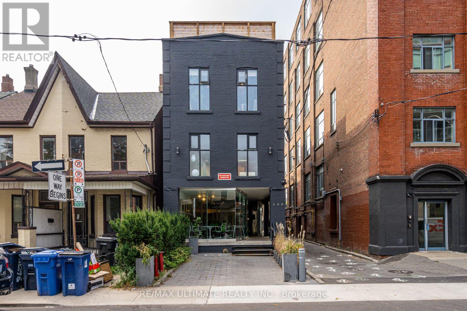 298 Markham Street, Toronto