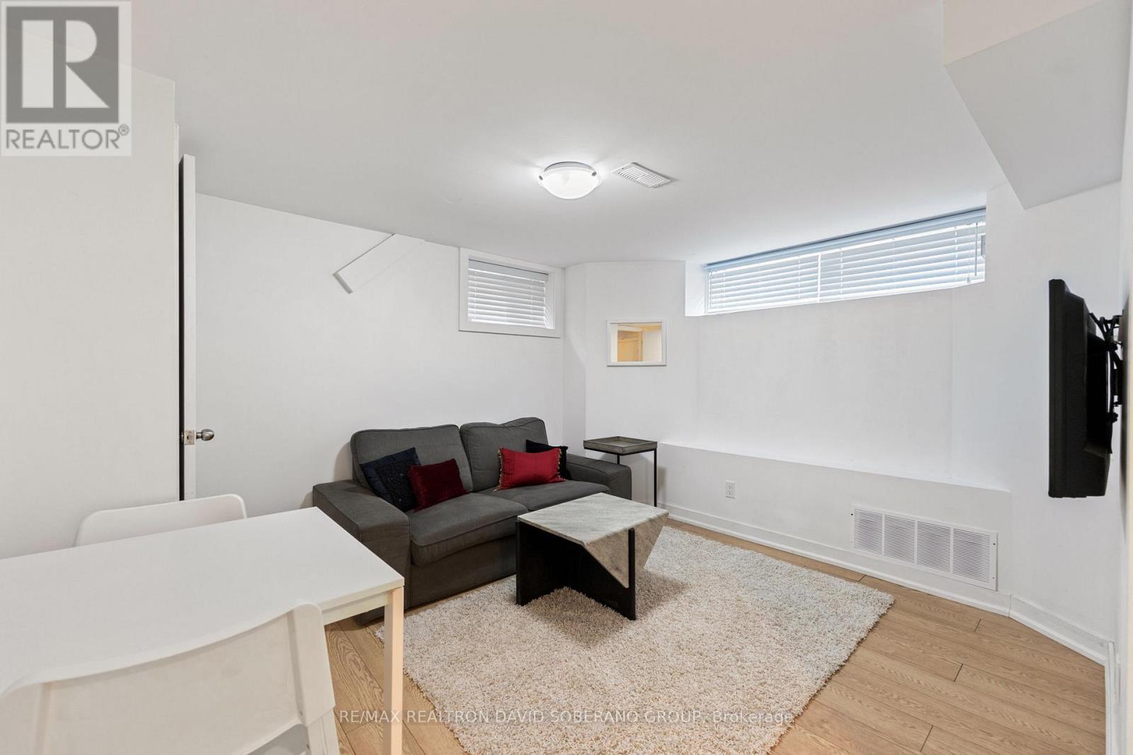 48 ALMONT ROAD - 37