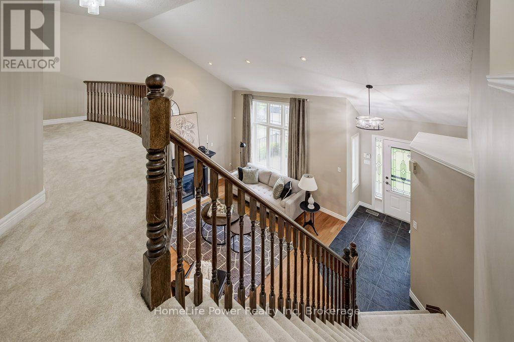 16 IRONGATE DRIVE - 16