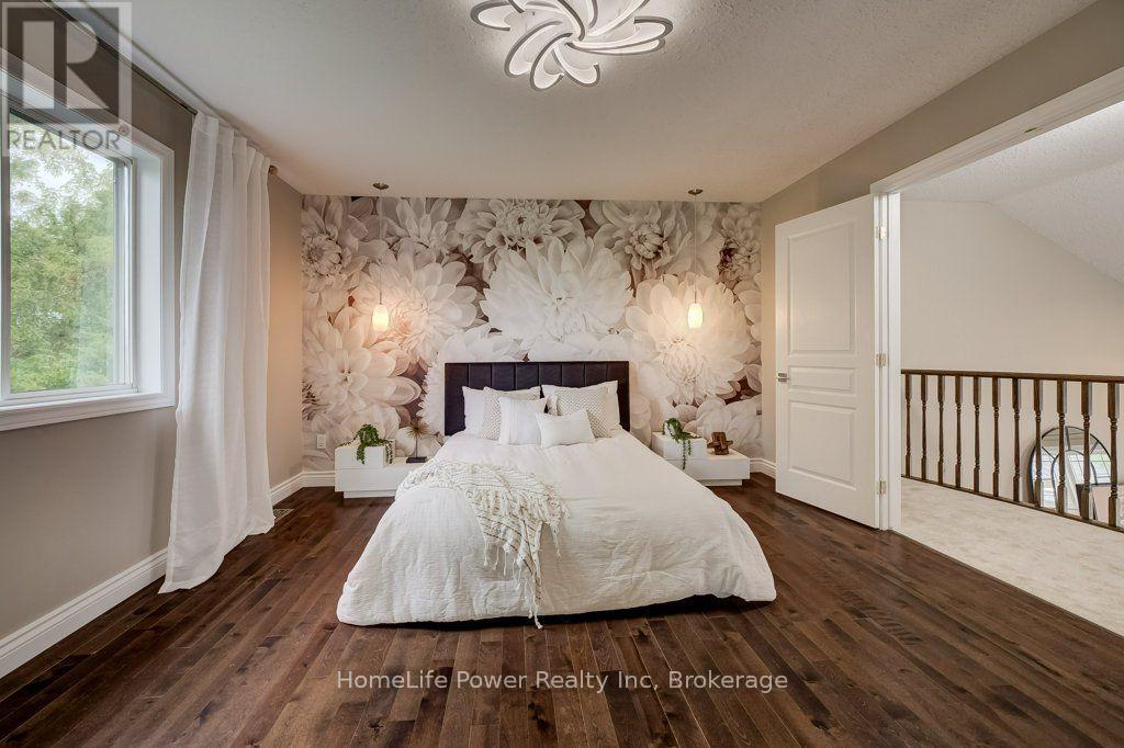 16 IRONGATE DRIVE - 17
