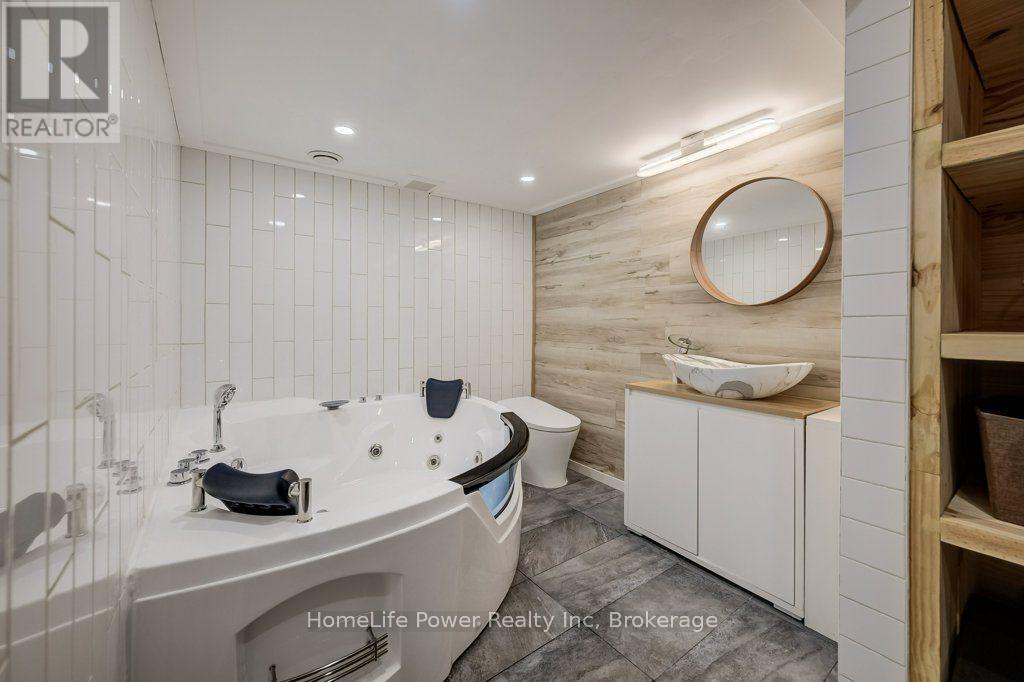 16 IRONGATE DRIVE - Image 33