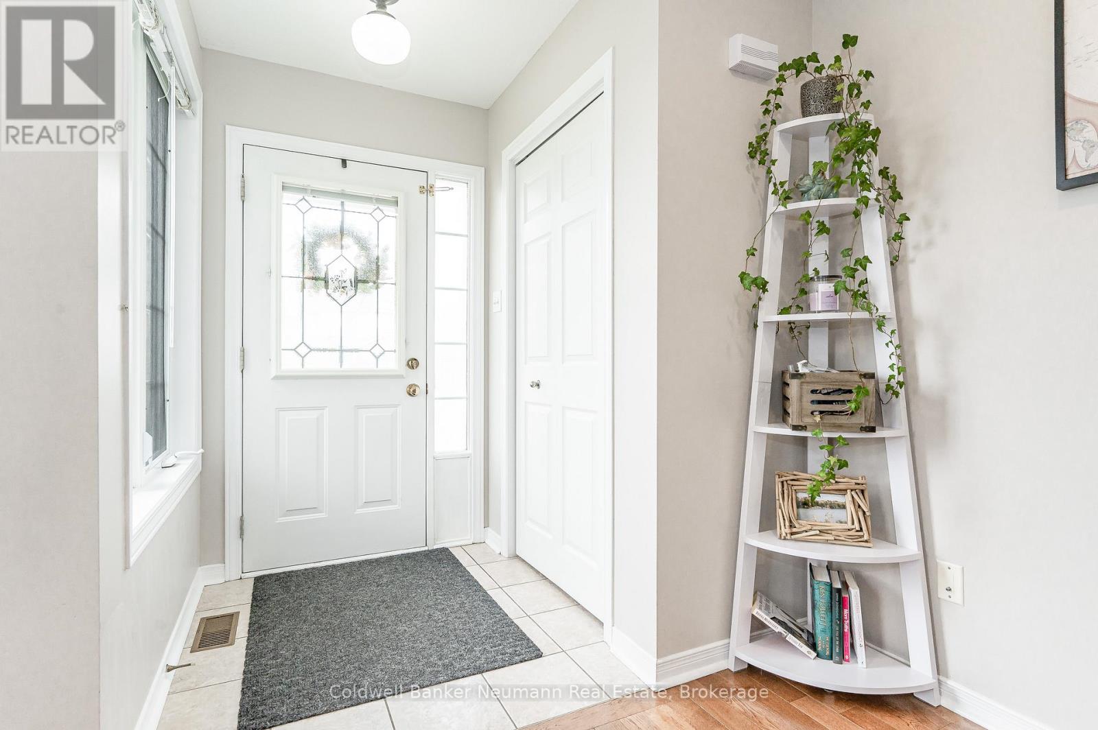 116 DOYLE DRIVE, Guelph (Clairfields/Hanlon Business Park) — photo 4