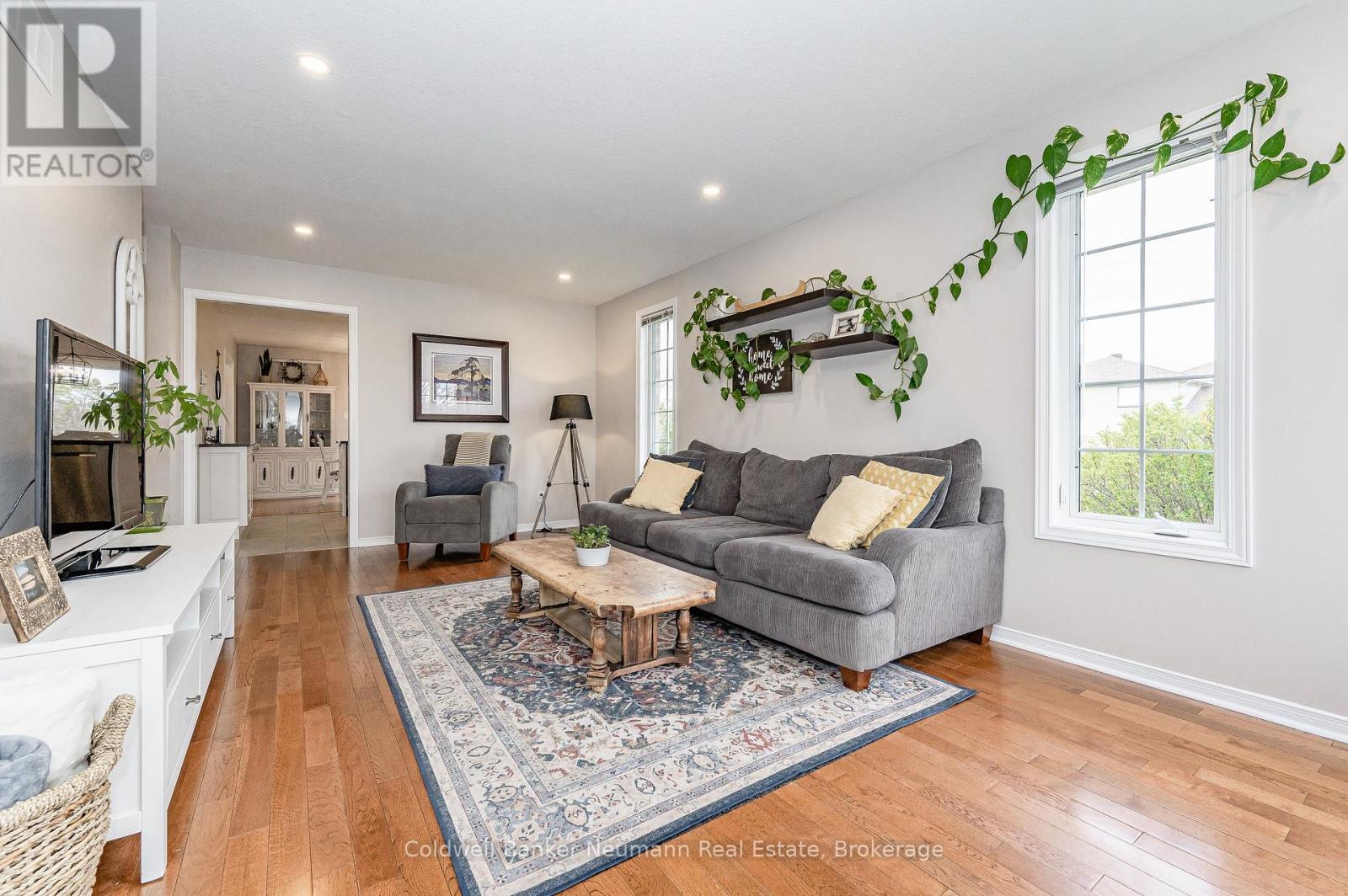 116 DOYLE DRIVE, Guelph (Clairfields/Hanlon Business Park) — photo 5