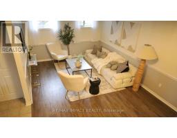 11 Fenwick Avenue, Clarington, ON L1C4R6 Photo 8