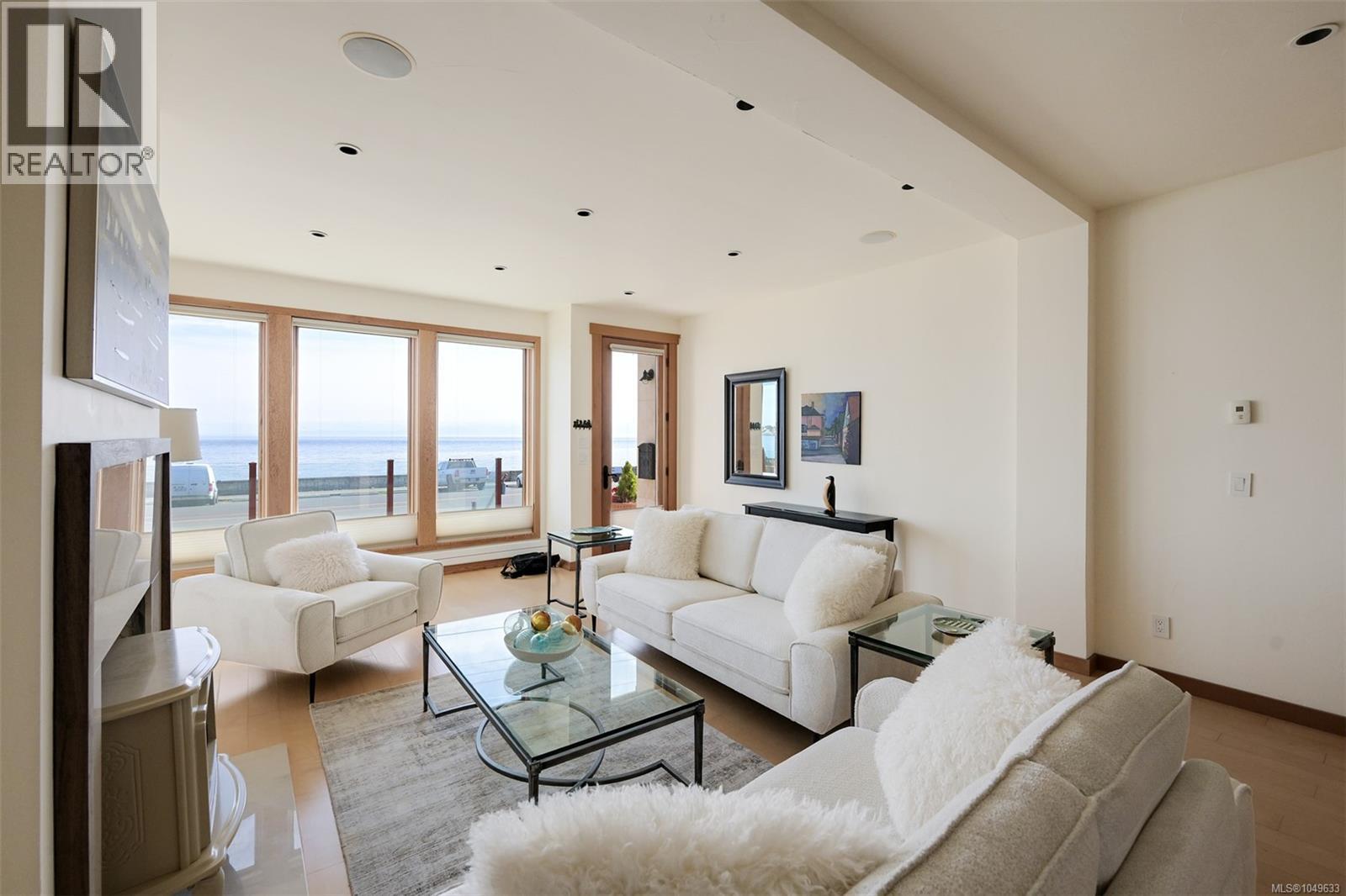 1520 Dallas Rd - 12
