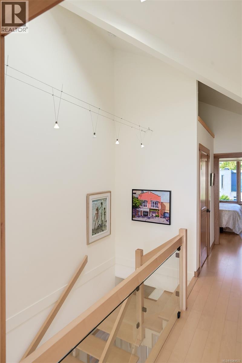 1520 Dallas Rd - Image 38