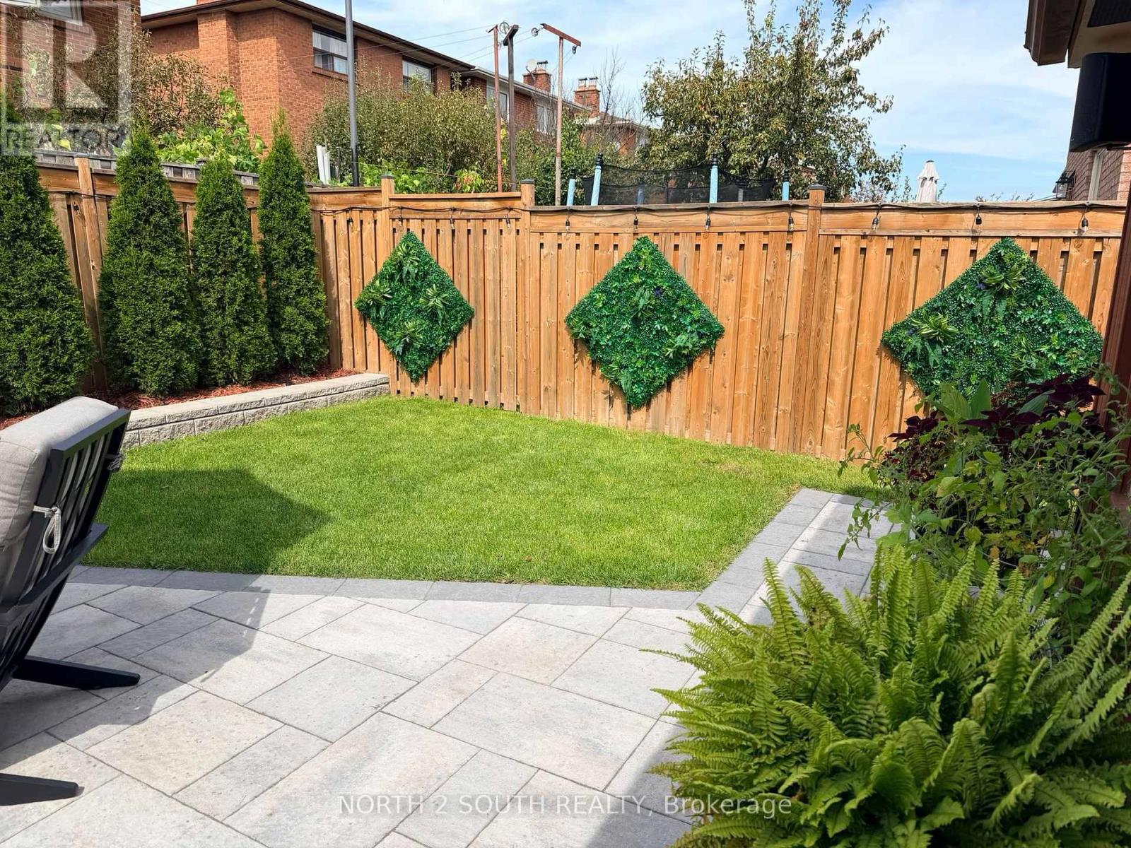 319 GLEN SHIELDS AVENUE - Image 24
