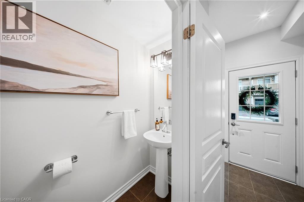 215 DUNDAS Street E Unit# 19, Waterdown — photo 7
