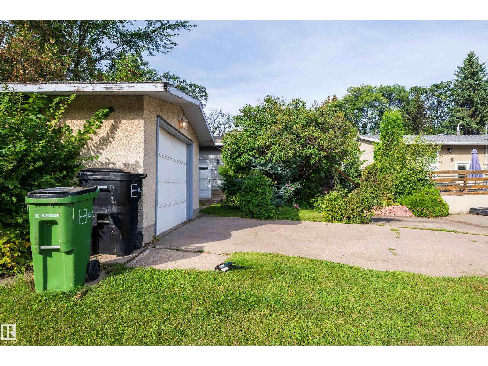 10207 71 St NW, Terrace Heights (Edmonton) — photo 28 of 30