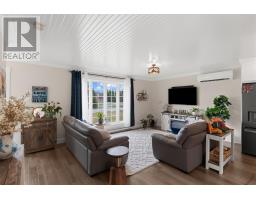 9 Northside Road thumbnail 11