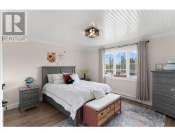 9 Northside Road thumbnail 18