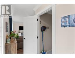 9 Northside Road thumbnail 22