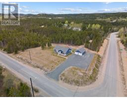 9 Northside Road thumbnail 36