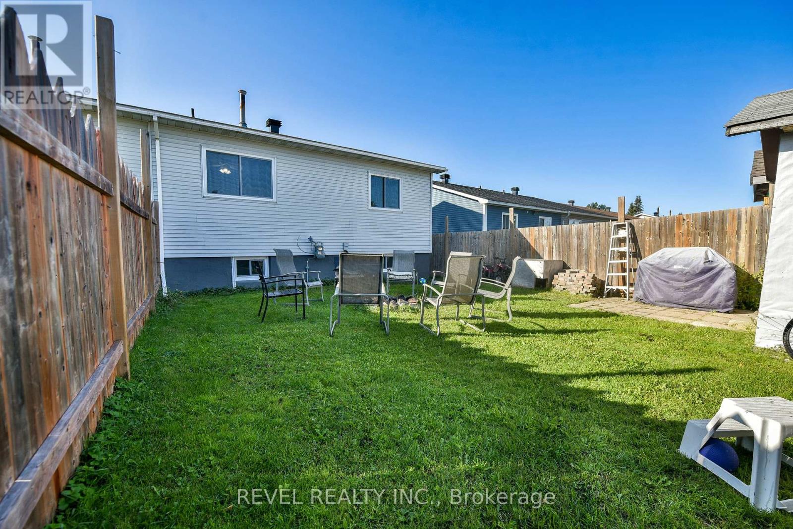 122 DELIA AVENUE, Timmins (TNW - Riverpark) — photo 3