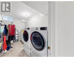 161 Austin Paul Drive N, Newmarket, ON L3X2K6 Photo 33