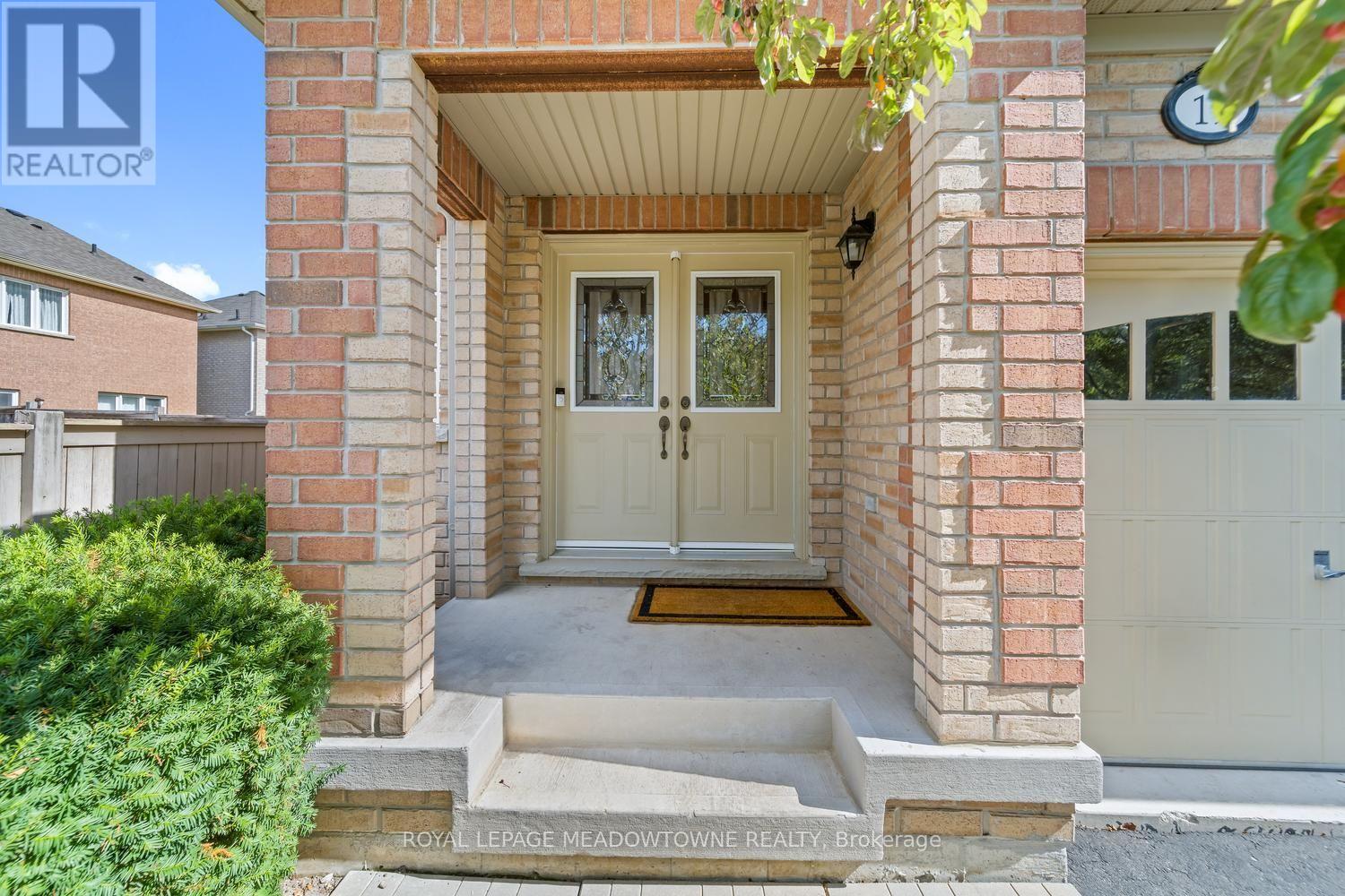 19 GOLDHAM WAY, Halton Hills (Georgetown) — photo 4