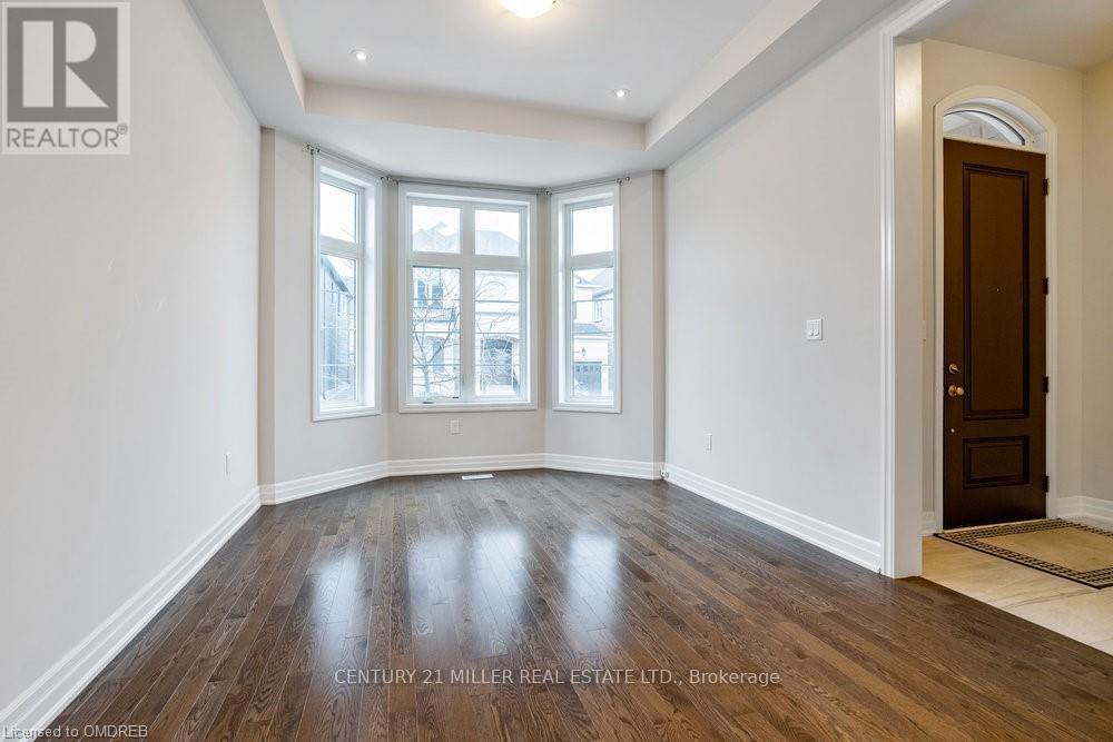 211 MAGNOLIA CRESCENT, Oakville (GO Glenorchy) — photo 4