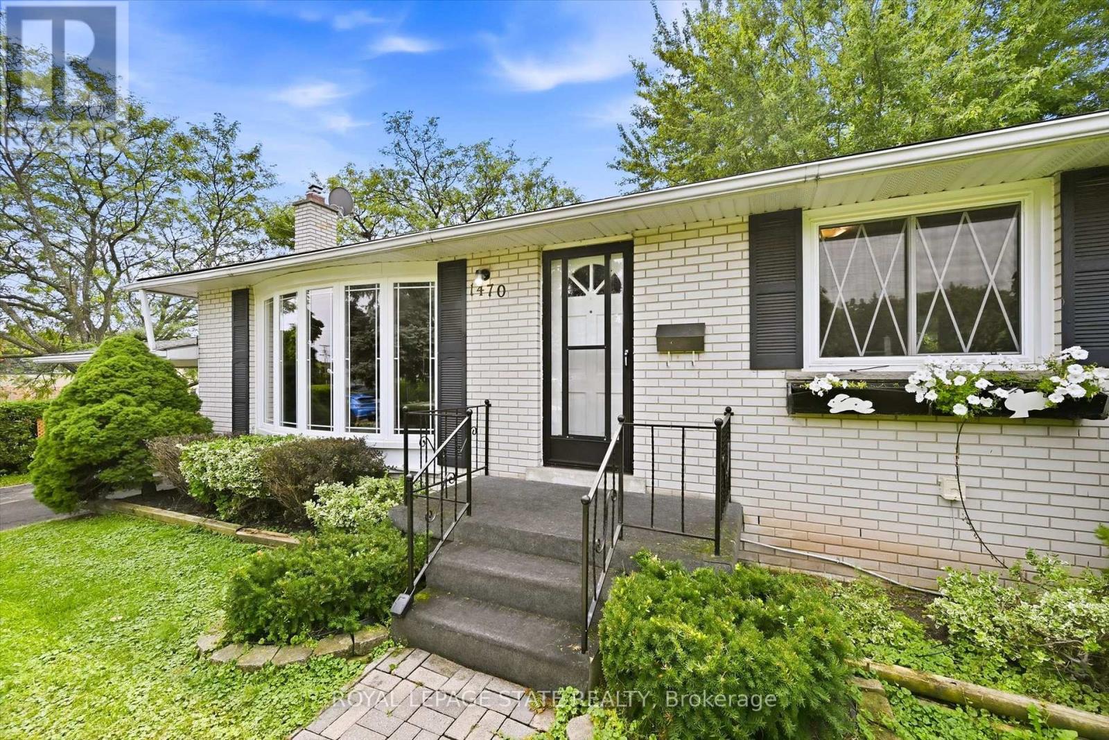 1470 MOUNTAIN GROVE AVENUE, Burlington (Mountainside)