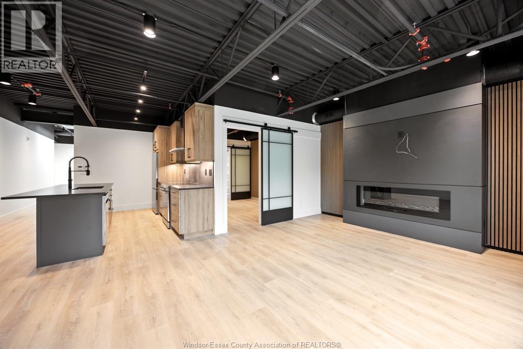3850 DOUGALL Unit# 202, Windsor — photo 5