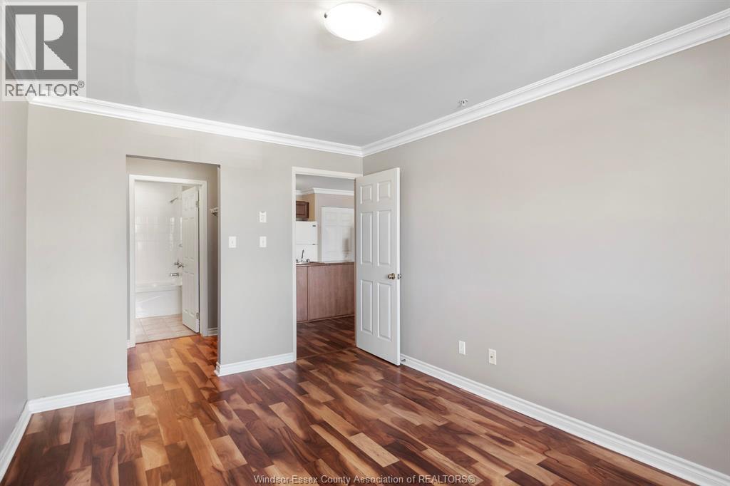 2650 Sandwich West PARKWAY Unit# 301, LaSalle — photo 9
