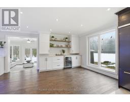 Primary Bedroom - 3918 Maddaugh Road, Puslinch, ON N0B2J0 Photo 15