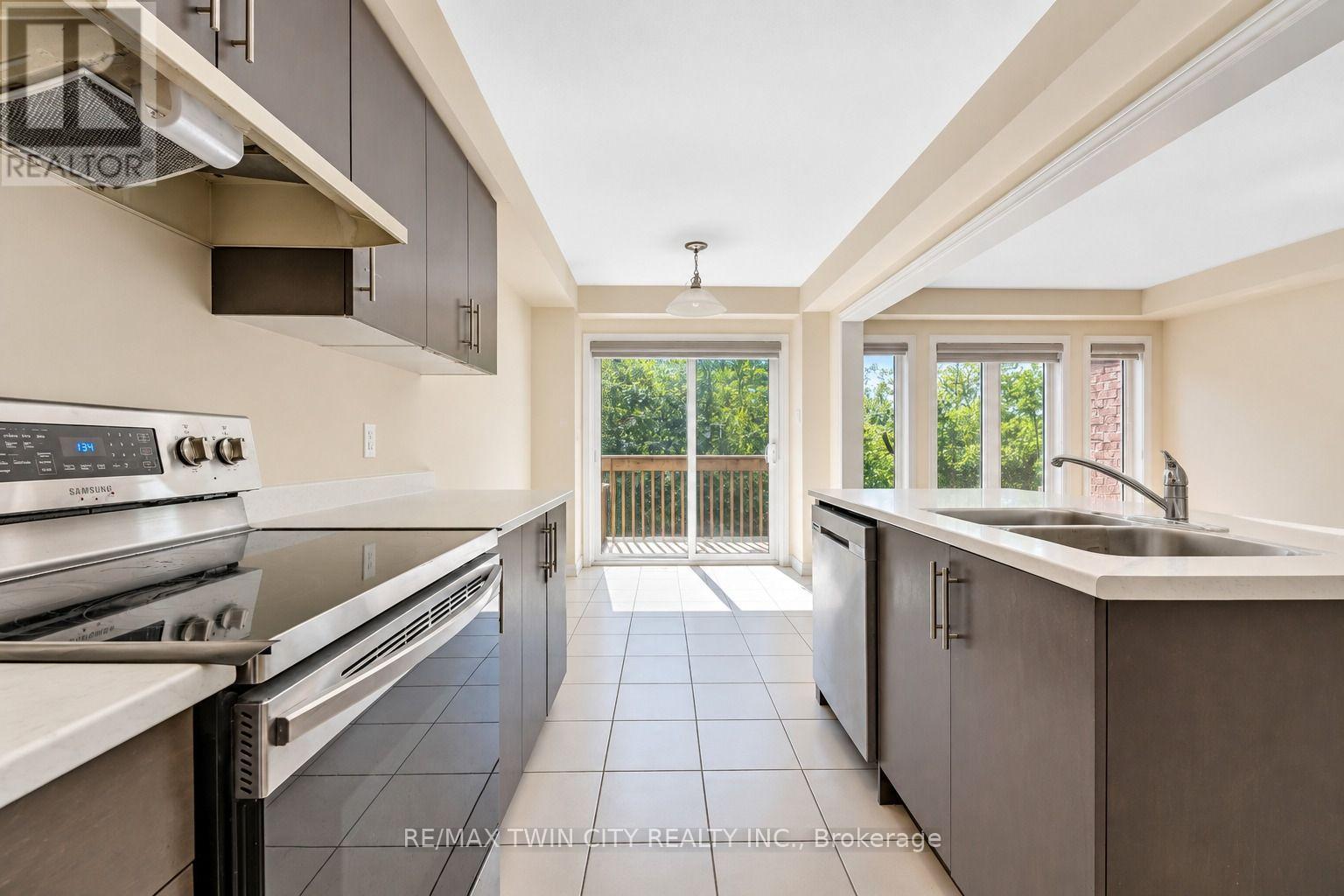 755 LINDEN DR UNIT 37 DRIVE, Cambridge — photo 6