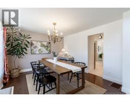 10 Turnberry Court, photo 5