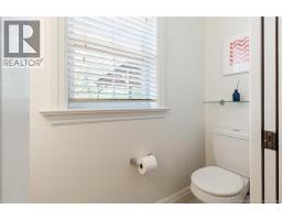 10 Turnberry Court, photo 20