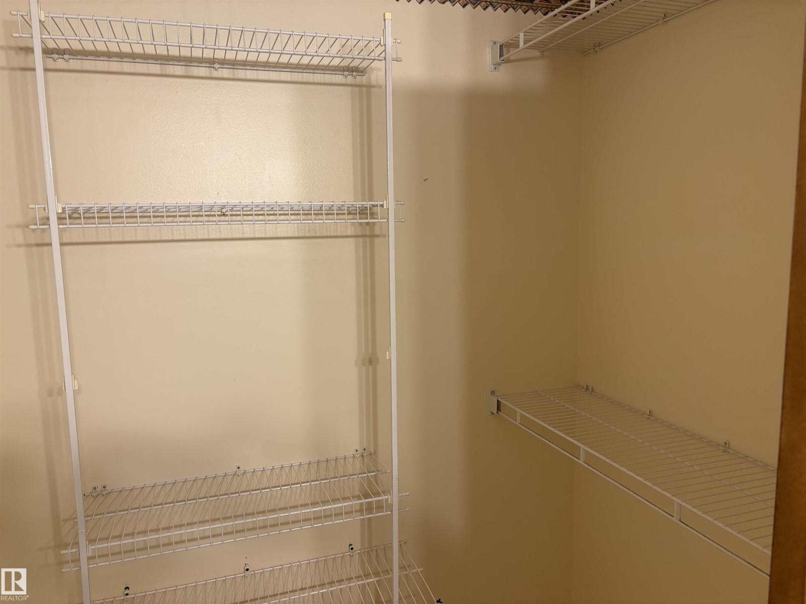1017 B 13 ST - Image 18