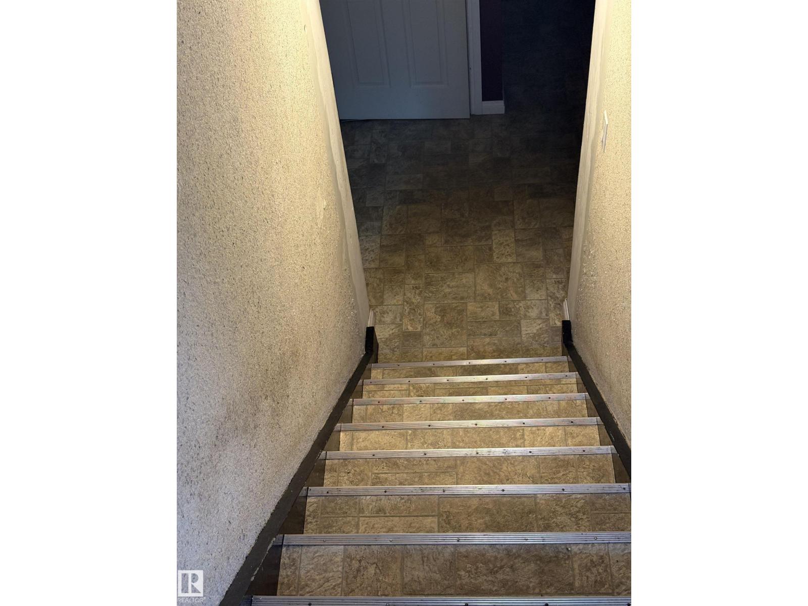 1017 B 13 ST - 19