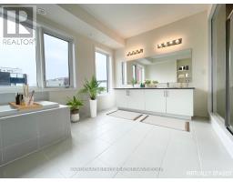 49 Frederick Tisdale Drive, Toronto, ON M3K0B2 Photo 12