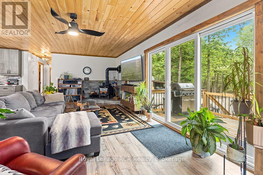 269 LINDSAY ROAD 20 ROAD, Northern Bruce Peninsula — photo 9